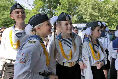 Военные и одесские нацгвардейцы провели тематическую демонстрацию (фоторепортаж)