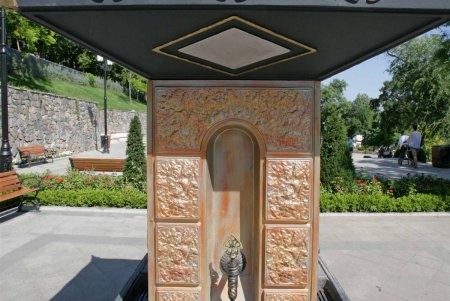 Новая достопримечательность Одессы как место круглосуточного паломничества (фоторепортаж)