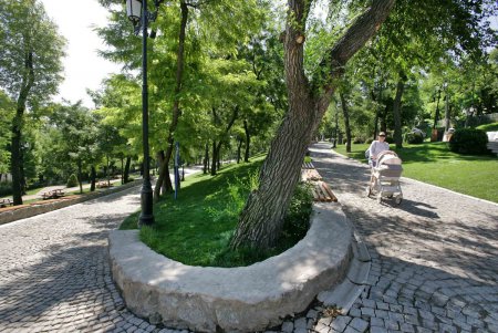 Новая достопримечательность Одессы как место круглосуточного паломничества (фоторепортаж)