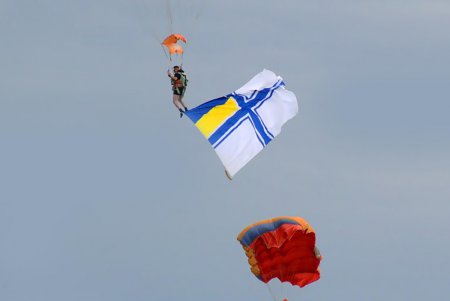 Военный флот Украины отметил первые четверть века своей новейшей истории (фоторепортаж)