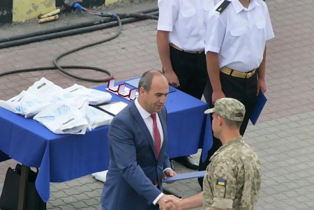 Военный флот Украины отметил первые четверть века своей новейшей истории (фоторепортаж)