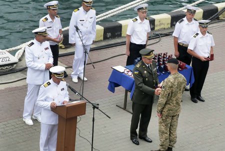 Военный флот Украины отметил первые четверть века своей новейшей истории (фоторепортаж)