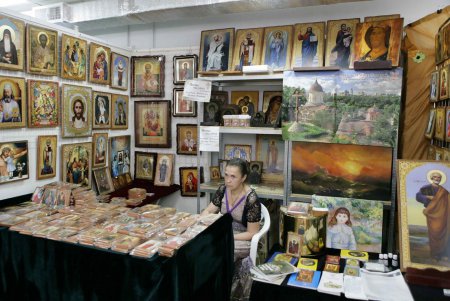 Мир православный предстал на ярмарке (фоторепортаж)
