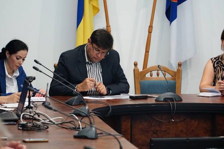 Часть медучреждений в Одесской области «добровольно» переводят в некоммерческую плоскость (фото) 
