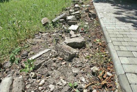 «Преображенский»: новая жизнь парка начинается от нового забора (фоторепортаж)
