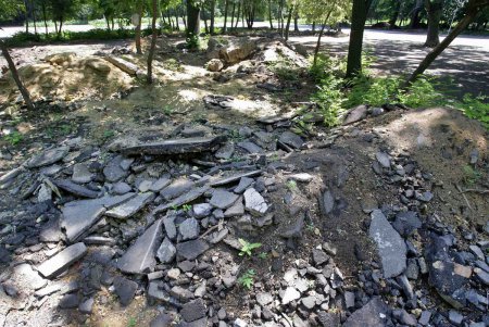 «Преображенский»: новая жизнь парка начинается от нового забора (фоторепортаж)