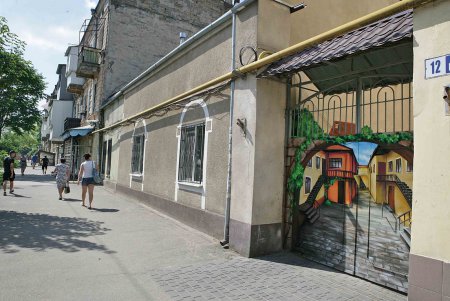 «Заповедник стрит-арта» на Мясоедовской (фоторепортаж)