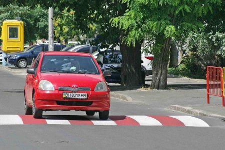 Возле одесских школ оборудованы «высокие» и безопасные пешеходные переходы (фоторепортаж) 
