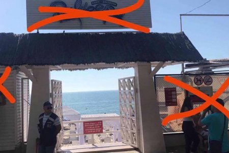Одесские коммунальщики демонтировали незаконную рекламу «с  видом на море» (фото)