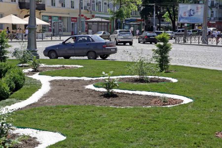 Помолодевшая Тираспольская площадь украсилась эффектным дизайнерским «пятном» (фото)