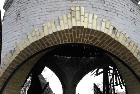 В Одессе исчезла не хилая «крепость» (фоторепортаж)