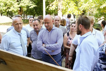 Одесская школа к весомой дате получит «увесистый» подарок (фото)