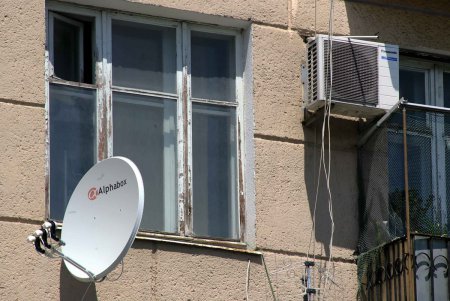 Кондиционеры с памятников архитектуры перенесут к Карлсону, который... (фоторепортаж)