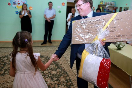 Вице-премьер Розенко высоко оценил в Одессе работу Городского реабилитационного центра (фото)