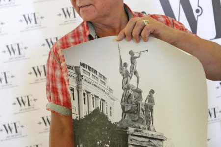 Старая Одесса фотографиями готовится рассказать о себе нашим современникам (фоторепортаж)