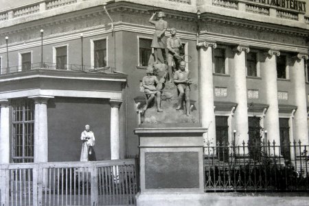 Старая Одесса фотографиями готовится рассказать о себе нашим современникам (фоторепортаж)