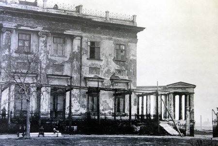Старая Одесса фотографиями готовится рассказать о себе нашим современникам (фоторепортаж)