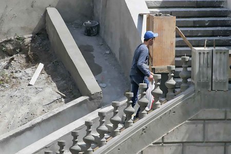 На мост Коцебу возвращаются родные «одежды» (фоторепортаж)