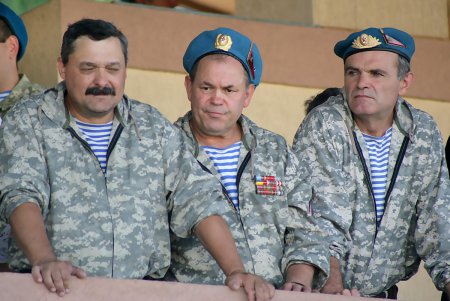 «Войска дяди Васи» отпраздновали свой день (фоторепортаж)