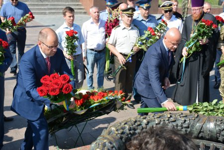 В Одессе отмечают 76-ю годовщину начала Героической обороны города-героя (фото) 