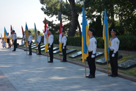 В Одессе отмечают 76-ю годовщину начала Героической обороны города-героя (фото) 