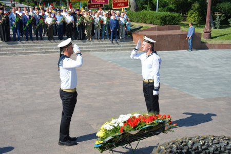 В Одессе отмечают 76-ю годовщину начала Героической обороны города-героя (фото) 