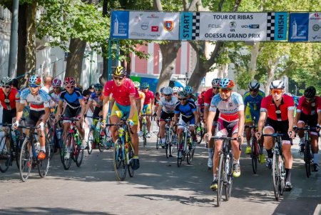 В Одессе стартовали международные велосипедные гонки «Tour de Ribas» и «Odessa Grand Prix» (фоторепортаж) 