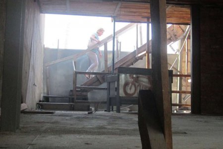 Самовольное строительство на Дерибасовской остановлено (фото) 