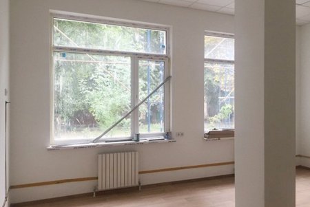 Городские власти оздоравливают детскую поликлинику (фото)