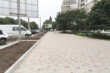 Городские власти оздоравливают детскую поликлинику (фото)