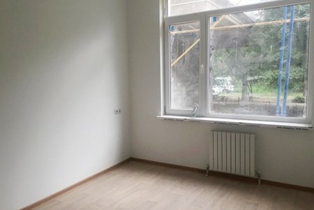 Городские власти оздоравливают детскую поликлинику (фото)