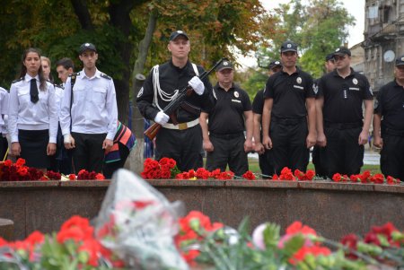 В Одессе почтили память погибших защитников правопорядка (фоторепортаж)