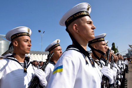 В Одессе будущие «морские волки» присягнули на верность народу Украины (фото)