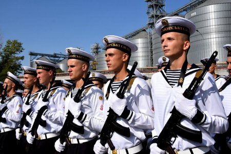 В Одессе будущие «морские волки» присягнули на верность народу Украины (фото)