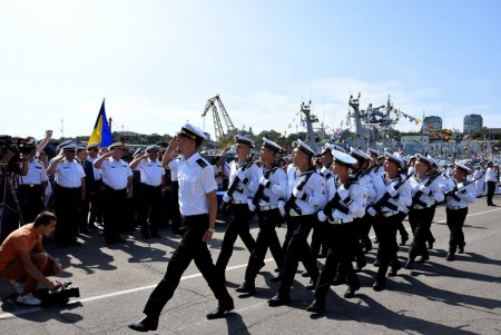 В Одессе будущие «морские волки» присягнули на верность народу Украины (фото)