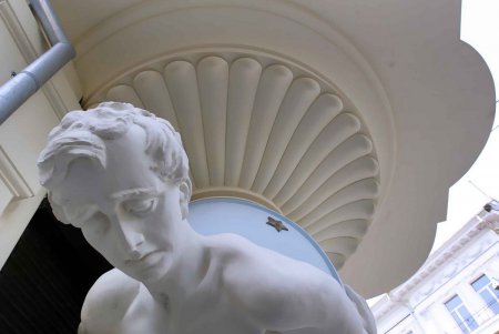Одесситы с улицы Гоголя — атланты, львы и драконы (фоторепортаж)