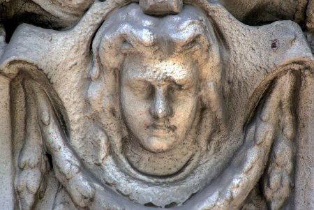 Одесситы с улицы Гоголя — атланты, львы и драконы (фоторепортаж)