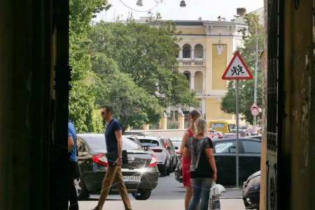 Одесситы с улицы Гоголя — атланты, львы и драконы (фоторепортаж)