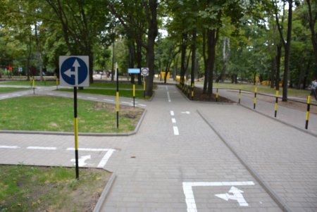 В Малиновском районе Одессы создана ункально-познавательная площадка (фото)