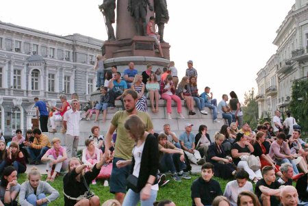 День рождения Одессы завершился очень большим «Океаном Эльзы» и фейерверком (фото)