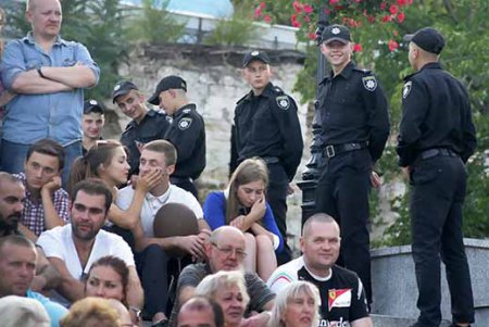 День рождения Одессы завершился очень большим «Океаном Эльзы» и фейерверком (фото)