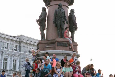 День рождения Одессы завершился очень большим «Океаном Эльзы» и фейерверком (фото)