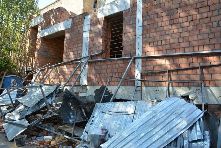 У знаменитого памятника архитектуры Одессы сегодня сшиблись две стены – полиция начала следствие (фото)