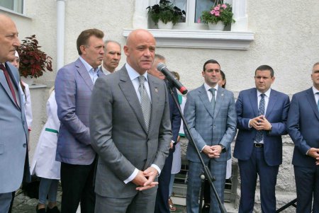В Одессе открыта современная стоматологическая клиника с социальным уклоном (фото)