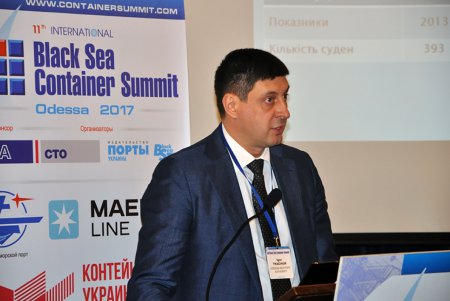 Одесский морской порт постепенно уходит в отрыв (фото) 