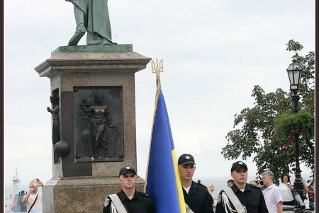 Автопарк полицейских Одесщины заметно пополнился новенькими автомобилями (фото)