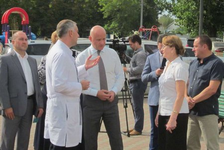 В Одессе приступили к ликвидации очередей в поликлиниках (фото)