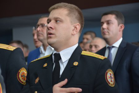 В автопарк городского пожарно-спасательного отряда ГСЧС приехал новый автомобиль (фото)