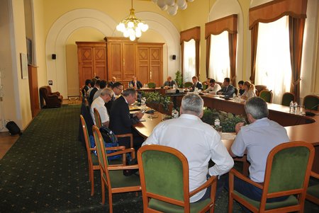 Немцы готовы достраивать контейнерный терминал на Карантинном молу (фото) 