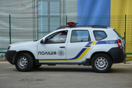 Полиция защитила правопорядок на Думской площади ценой 36 пострадавших (обновлено) (фоторепортаж)